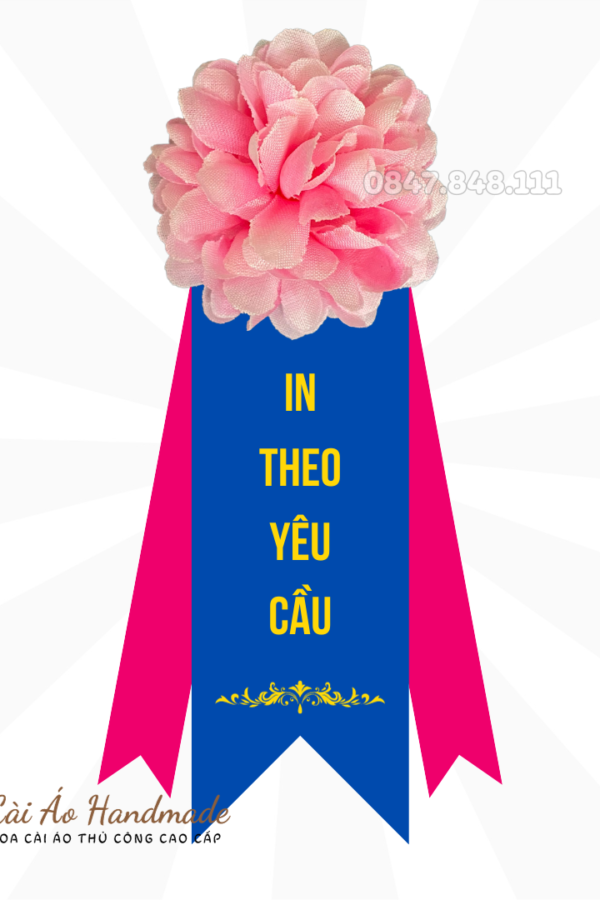 Hoa cài ngực áo đại biểu