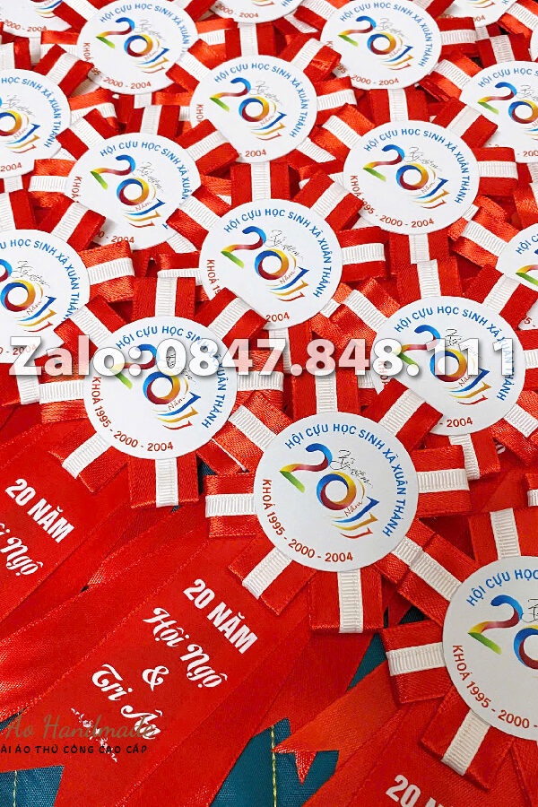 Hoa Cài Áo 20 Năm Hội Ngộ & Tri Ân Hoa Cài Áo 20 Năm Hội Ngộ &Amp; Tri Ân