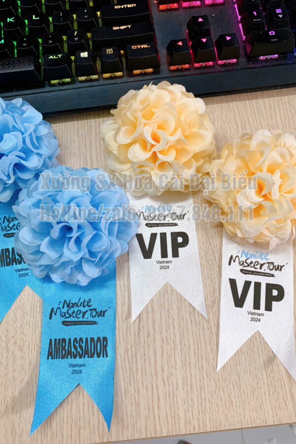 Hoa Cài Áo Sự Kiện Vip