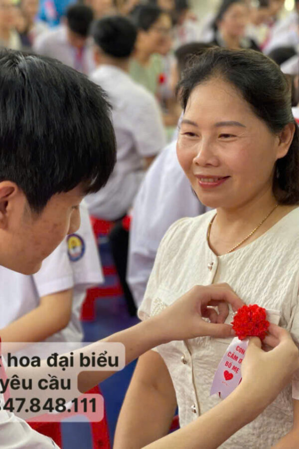 Hoa Cài Áo Lễ Tốt Nghiệp